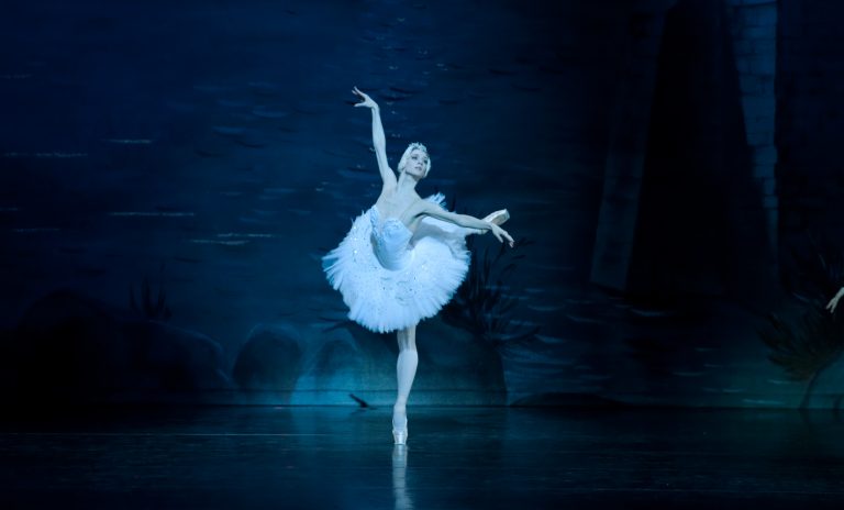 Truly breathtaking" - Moscow City Ballet at Manchester’s Palace Theatr...