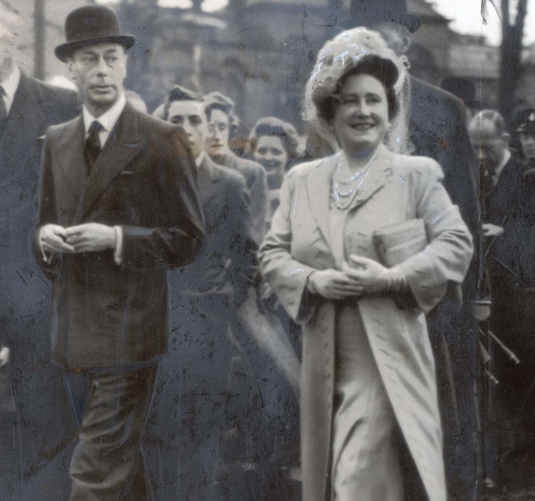 The Queen Mother & King George VI at Doncaster races 1948.